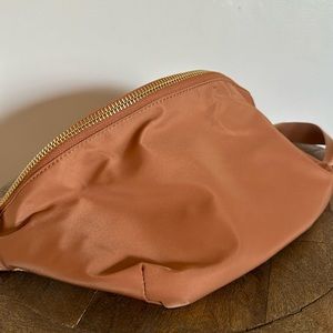 Stoney Clover Lane jumbo Fanny